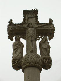 Haut de la Croix du cimetière