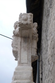 Croix du Saint Esprit en gros plan